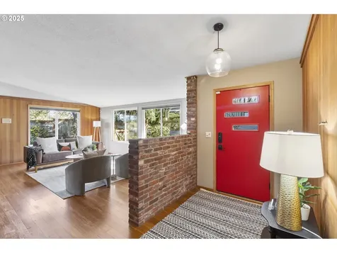 75 W 35th Avenue Eugene OR 97405