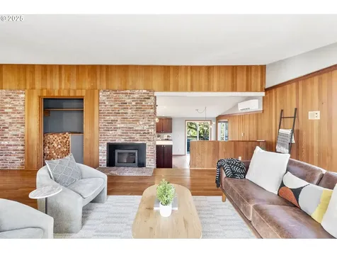 75 W 35th Avenue Eugene OR 97405