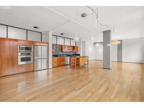 333 NW 9th Avenue Portland OR 97209