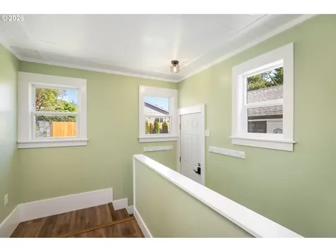 701 N Terry Street Portland OR 97217