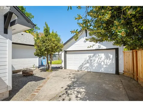 701 N Terry Street Portland OR 97217