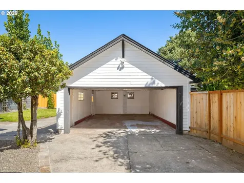701 N Terry Street Portland OR 97217
