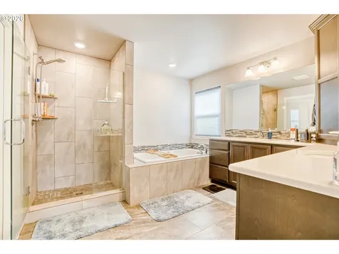 16619 NE 93rd Way Vancouver WA 98682