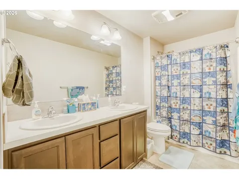16619 NE 93rd Way Vancouver WA 98682