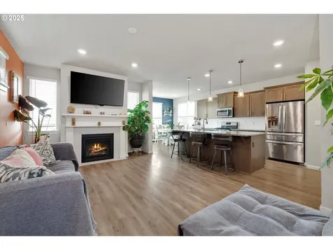2718 NW Meadows Drive Mcminnville OR 97128
