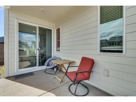 2718 NW Meadows Drive Mcminnville OR 97128