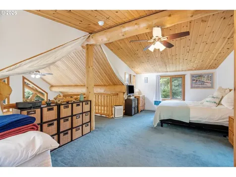 282 Edgewater Drive Carson WA 98610