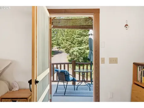 282 Edgewater Drive Carson WA 98610