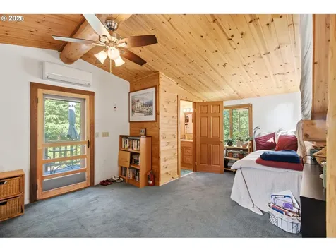 282 Edgewater Drive Carson WA 98610