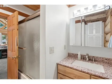 282 Edgewater Drive Carson WA 98610
