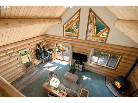 282 Edgewater Drive Carson WA 98610