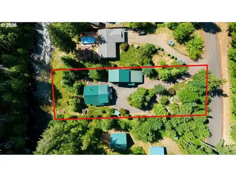 282 Edgewater Drive Carson WA 98610