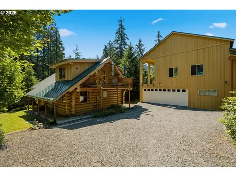 282 Edgewater Drive Carson WA 98610