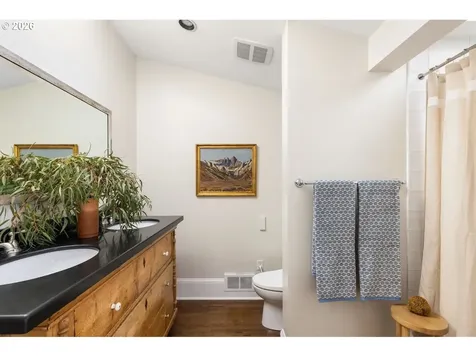 3812 SE Ellis Street Portland OR 97202