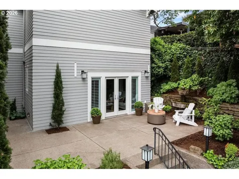 3812 SE Ellis Street Portland OR 97202