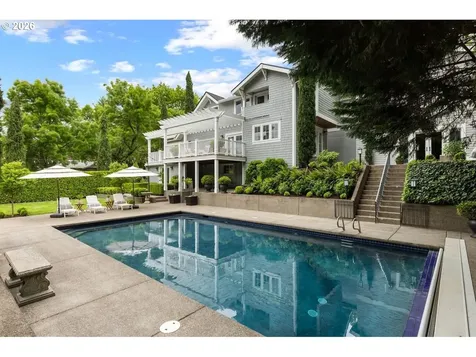 3812 SE Ellis Street Portland OR 97202