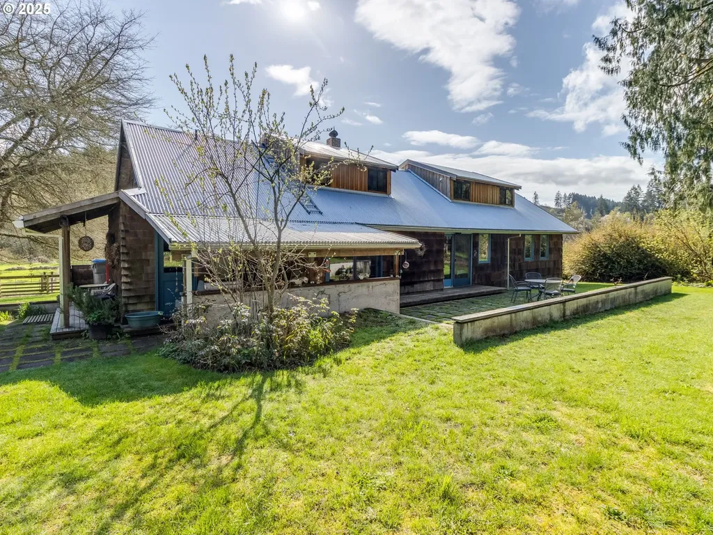 14703 NW Killin Road Banks OR 97106
