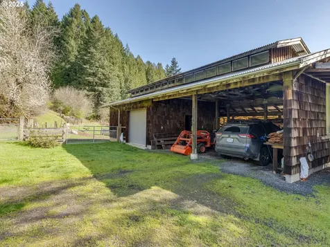 14703 NW Killin Road Banks OR 97106