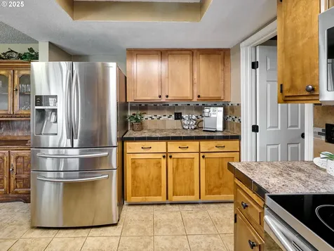 3071 Greenbrook Court NE Salem OR 97305