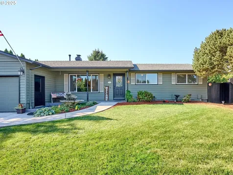 3071 Greenbrook Court NE Salem OR 97305