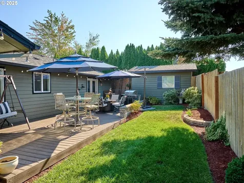 3071 Greenbrook Court NE Salem OR 97305