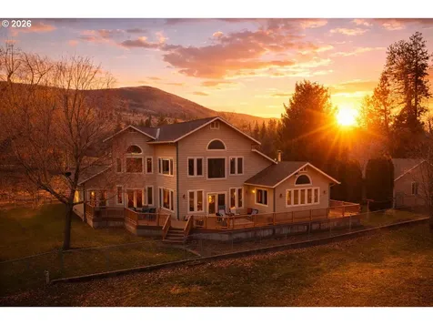 54693 Bingham Road Adams OR 97810