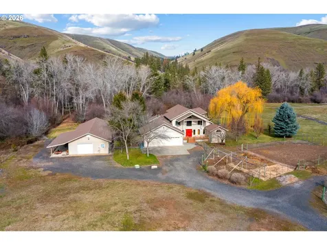 54693 Bingham Road Adams OR 97810
