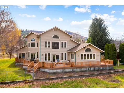 54693 Bingham Road Adams OR 97810