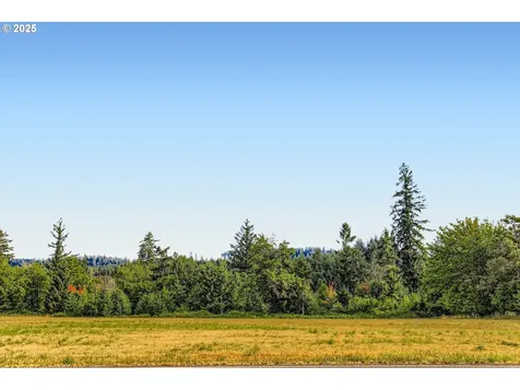2025 E 9th Street La Center WA 98629