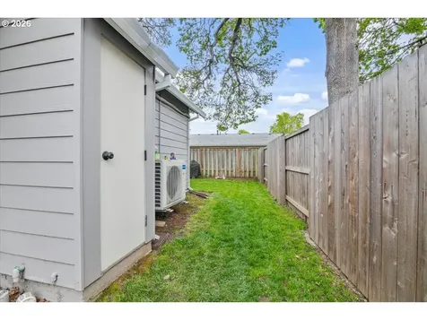 4758 Hayesville Drive Salem OR 97305
