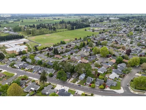 4758 Hayesville Drive Salem OR 97305