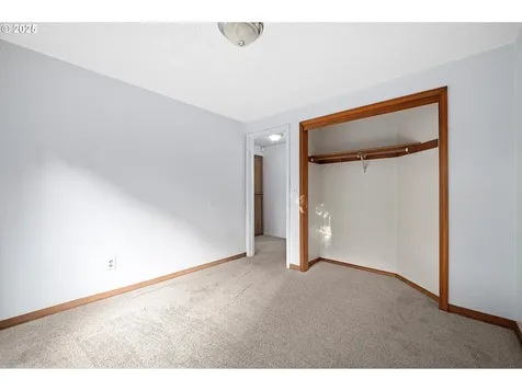 6906 NE 90th Avenue Vancouver WA 98662