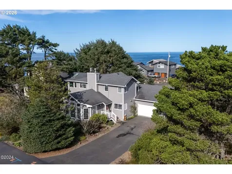 465 SW Edgewater Depoe Bay OR 97341