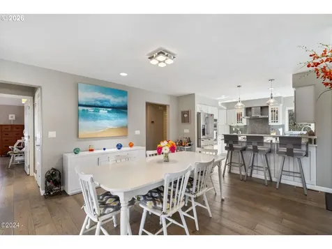 465 SW Edgewater Depoe Bay OR 97341