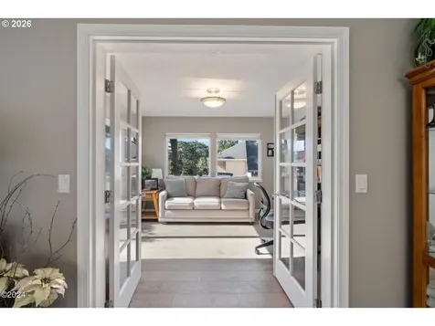 465 SW Edgewater Depoe Bay OR 97341