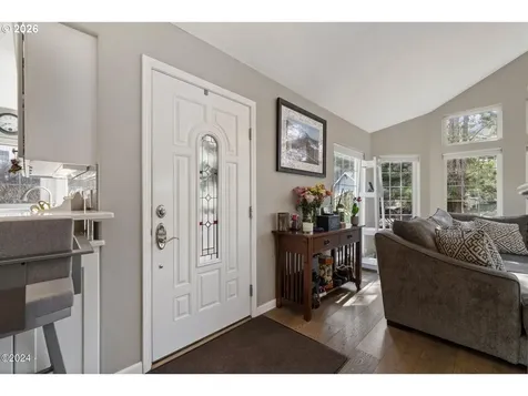 465 SW Edgewater Depoe Bay OR 97341