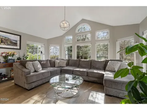 465 SW Edgewater Depoe Bay OR 97341