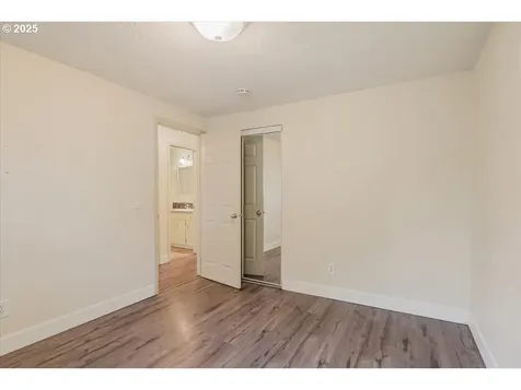 411 Oak Street Woodburn OR 97071