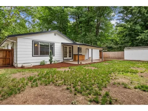 411 Oak Street Woodburn OR 97071