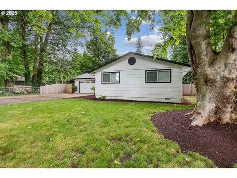 411 Oak Street Woodburn OR 97071