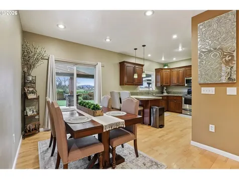 8975 SE 282nd Avenue Boring OR 97009