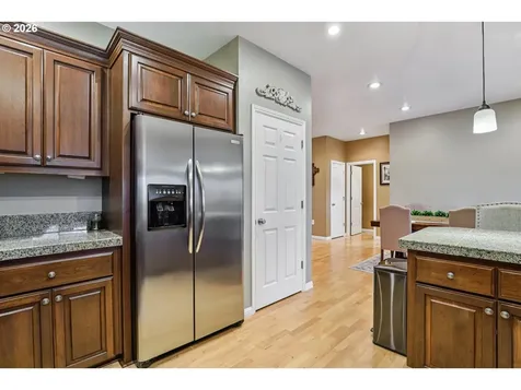 8975 SE 282nd Avenue Boring OR 97009