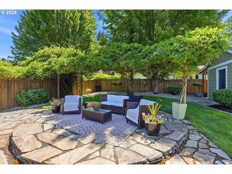 8975 SE 282nd Avenue Boring OR 97009