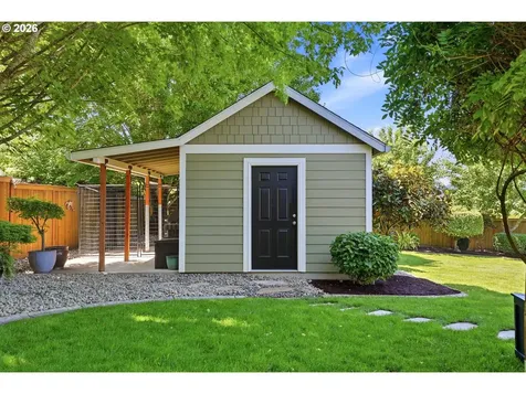 8975 SE 282nd Avenue Boring OR 97009