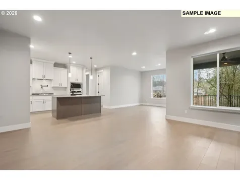 18707 NE 41st Place Vancouver WA 98686