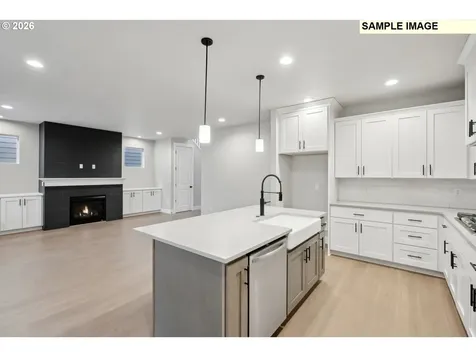 18707 NE 41st Place Vancouver WA 98686