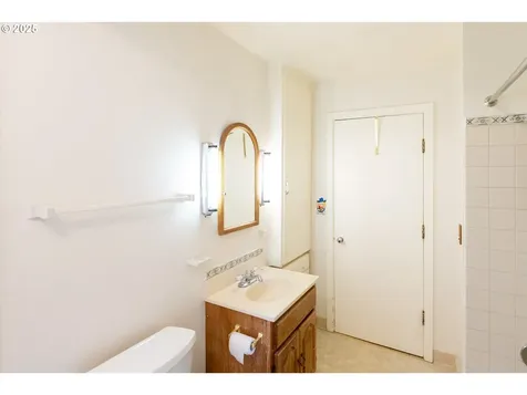 1835 W Scenic Drive The Dalles OR 97058