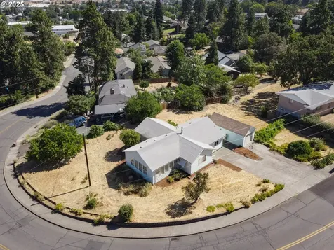 1835 W Scenic Drive The Dalles OR 97058