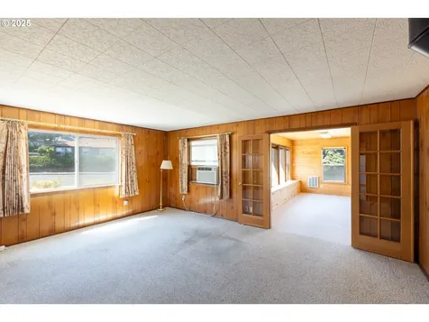 1835 W Scenic Drive The Dalles OR 97058