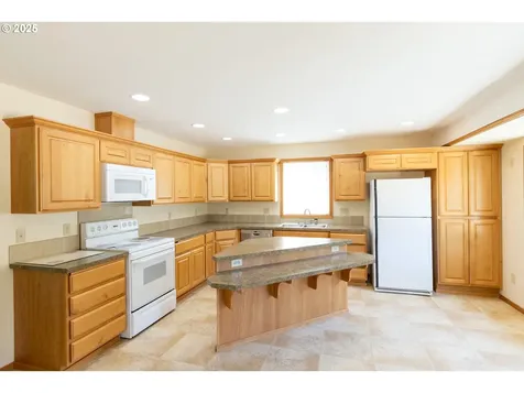 1835 W Scenic Drive The Dalles OR 97058